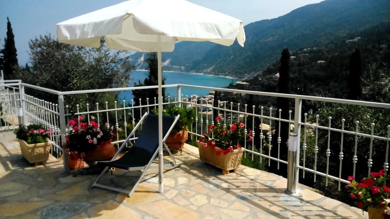 Vila Deep Blue-Apartment Selana Sea View Ayios Nikitas Bagian luar foto